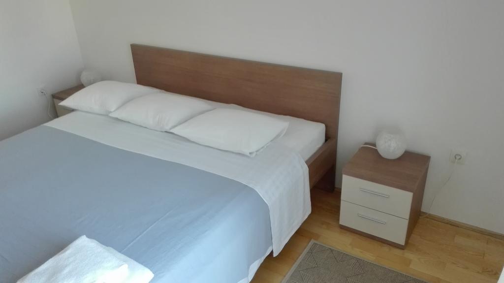 Apartments Superba 穆泰尔岛 外观 照片